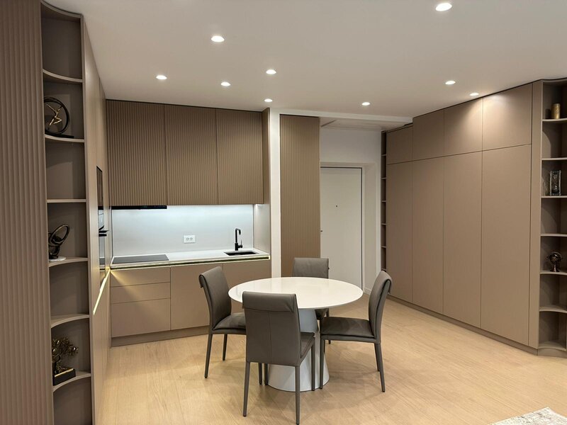 Aviatiei, Promenada Mall,