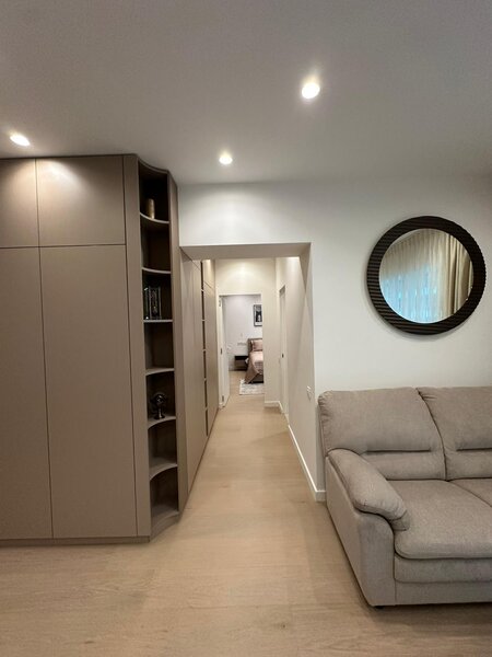 Aviatiei, Promenada Mall,