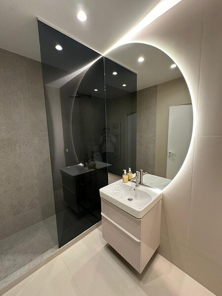 Aviatiei, Promenada Mall,